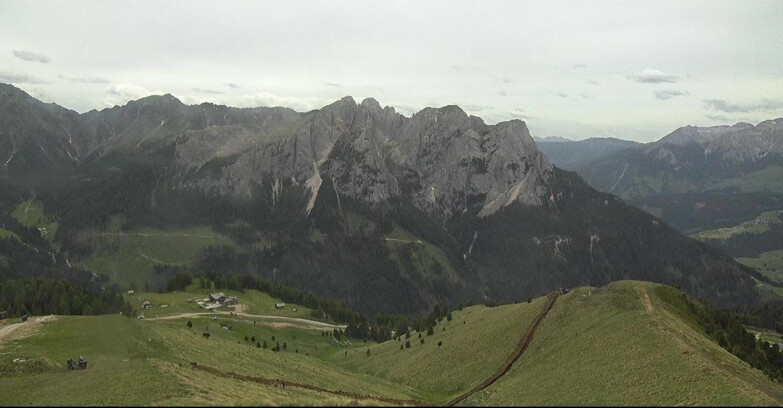 Webcam Pozza di Fassa-Aloch-Buffaure  - Cima 11 e Cima 12