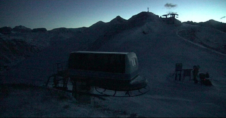 Webcam Pozza di Fassa-Aloch-Buffaure  - Pala del Geiger, sullo sfondo il Pordoi