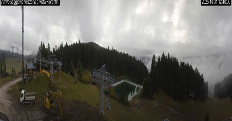 Webcam Lavarone - Chair lift Laghetto 
