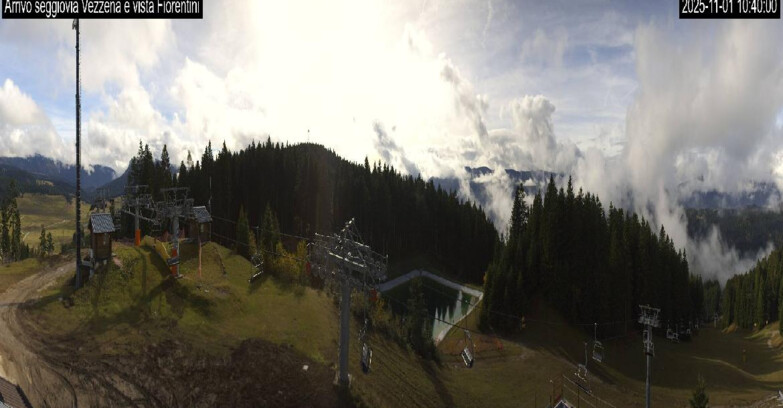 Webcam Ski area Lavarone - Arrivo seggiovia Laghetto