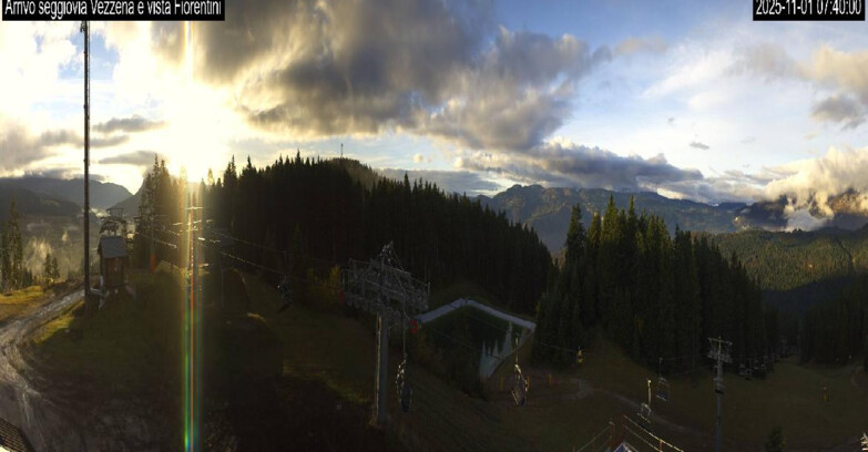 Webcam Ski area Lavarone - Arrivo seggiovia Laghetto