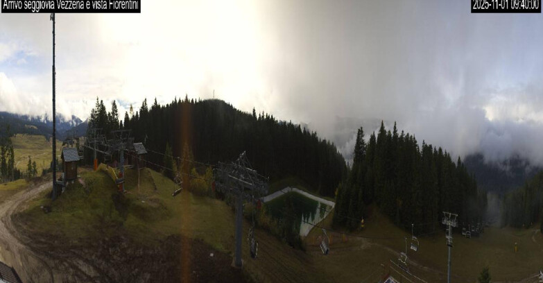 Webcam Ski area Lavarone - Arrivo seggiovia Laghetto