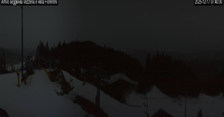 Webcam Lavarone - Chair lift Laghetto 