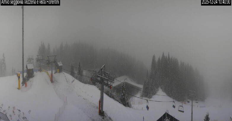 Webcam Ski area Lavarone - Arrivo seggiovia Laghetto