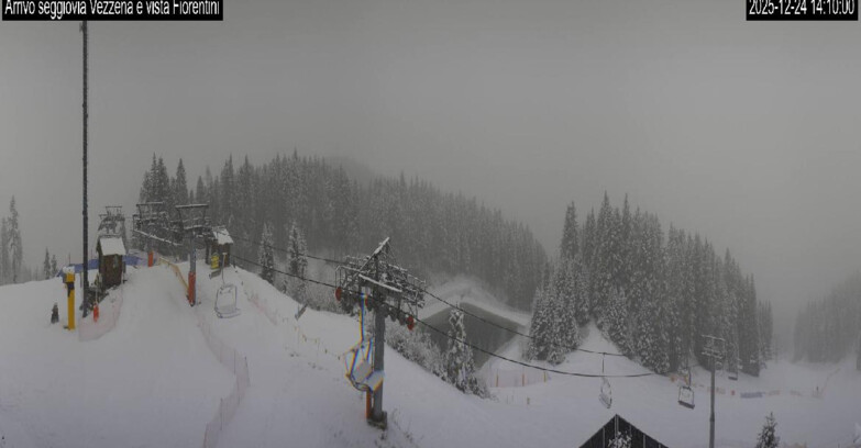 Webcam Ski area Lavarone - Arrivo seggiovia Laghetto