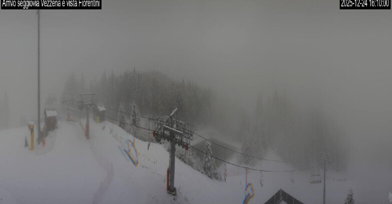 Webcam Ski area Lavarone - Arrivo seggiovia Laghetto