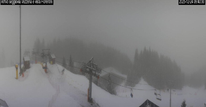 Webcam Ski area Lavarone - Arrivo seggiovia Laghetto