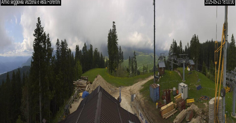 Webcam Ski Area Lavarone  - Chair lift Laghetto 