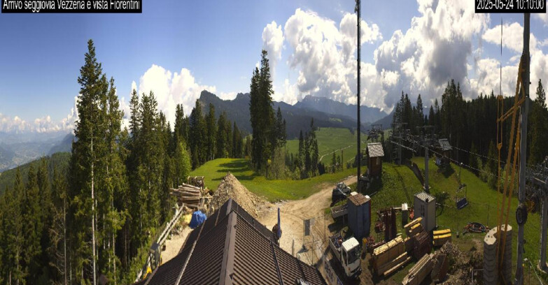 Webcam Lavarone - Chair lift Laghetto 