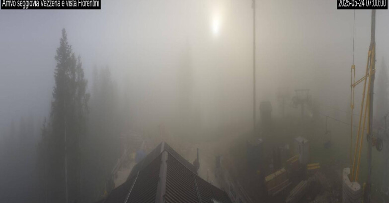 Webcam Lavarone - Chair lift Laghetto 