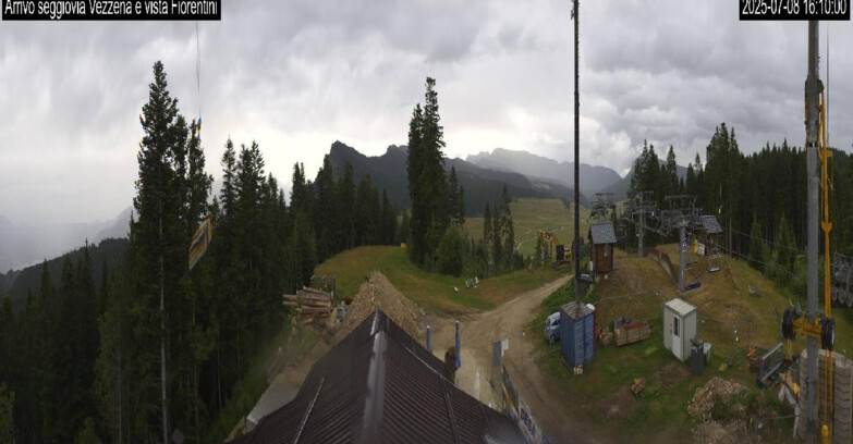 Webcam Лавароне  - Chair lift Laghetto 