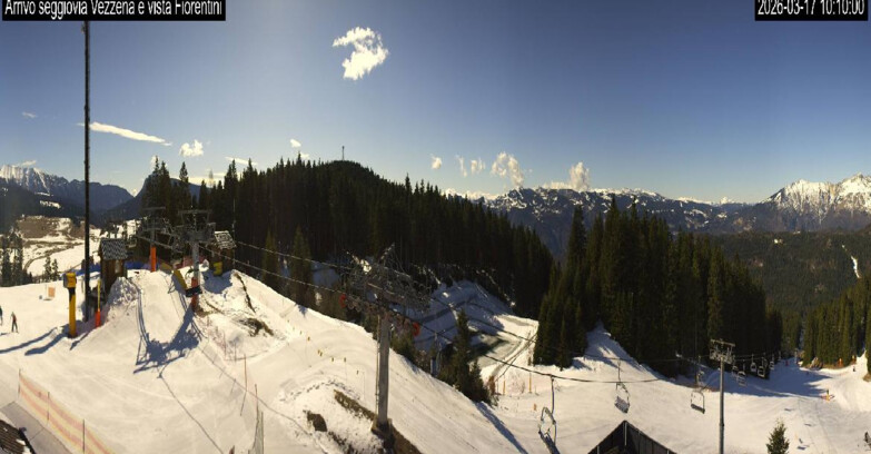 Webcam Ski Area Lavarone  - Chair lift Laghetto 