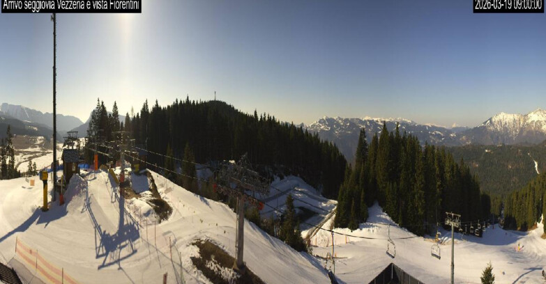 Webcam Lavarone Skigegiet - Laghetto Sessellift 