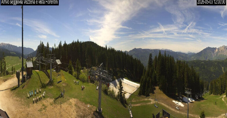 Webcam Lavarone Skigegiet - Laghetto Sessellift 
