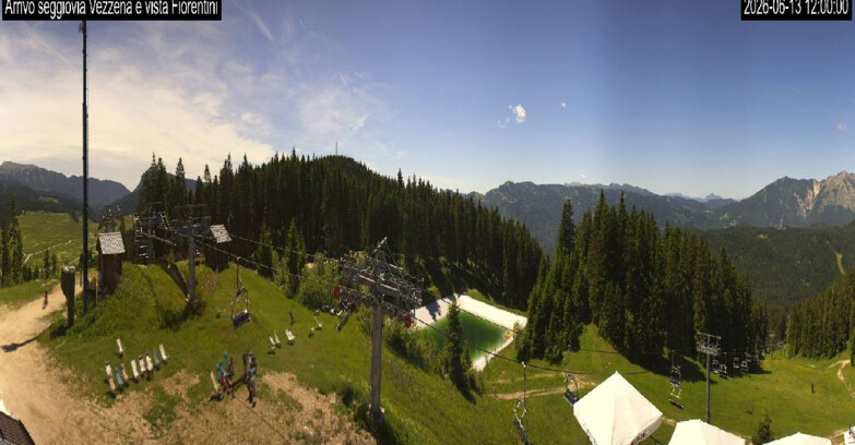 Webcam Ski area Lavarone - Arrivo seggiovia Laghetto