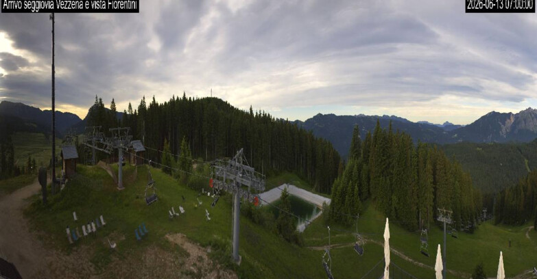 Webcam Ski area Lavarone - Arrivo seggiovia Laghetto