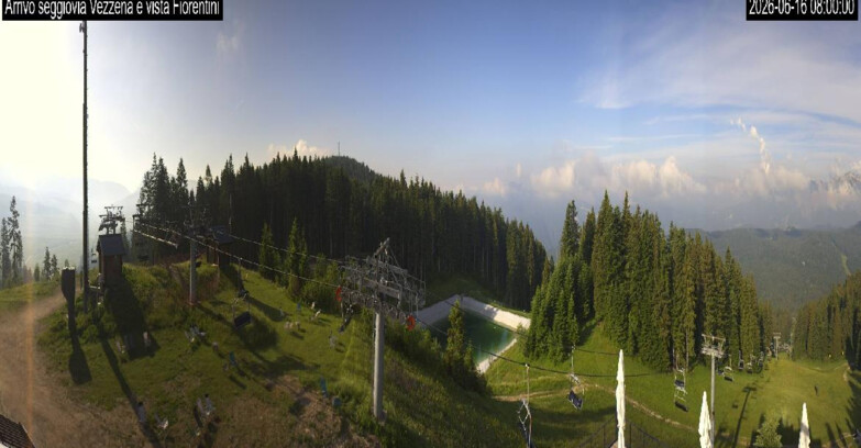 Webcam Lavarone - Chair lift Laghetto 