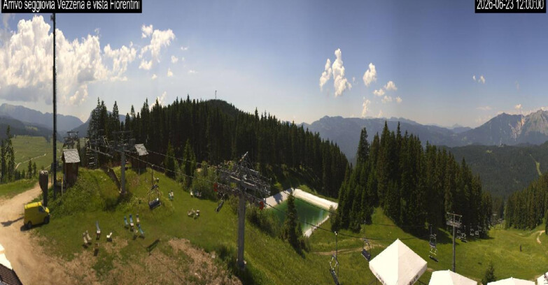 Webcam Лавароне  - Chair lift Laghetto 