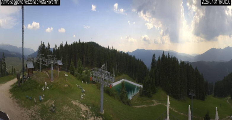 Webcam Lavarone - Chair lift Laghetto 