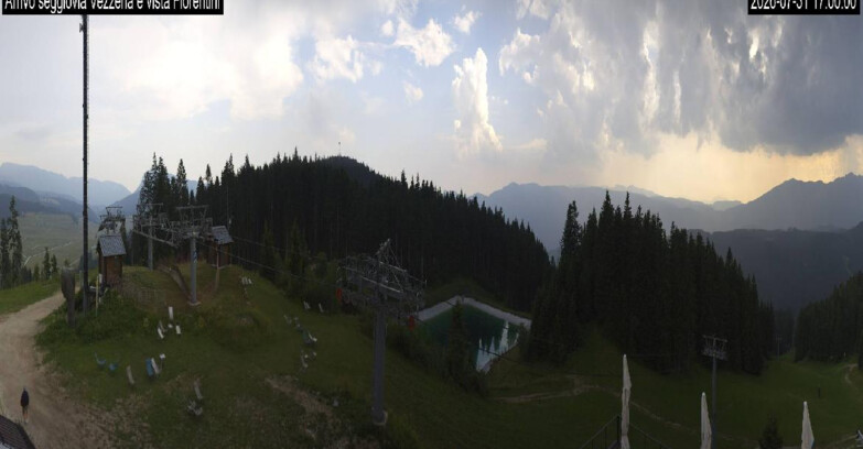 Webcam Lavarone - Chair lift Laghetto 
