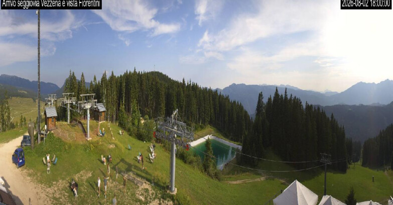 Webcam Ski area Lavarone - Arrivo seggiovia Laghetto