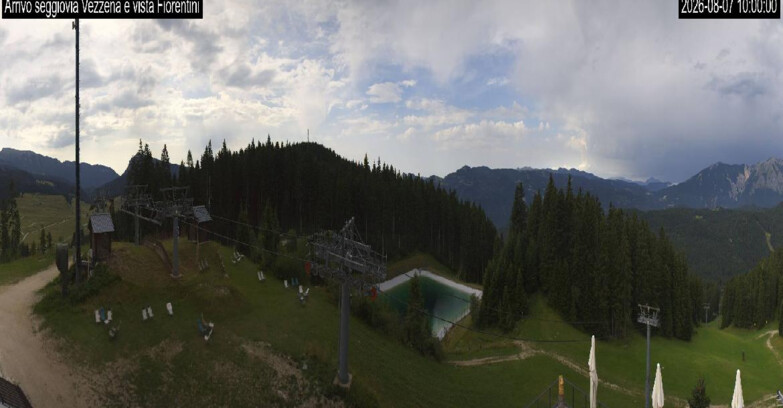 Webcam Lavarone Skigegiet - Laghetto Sessellift 