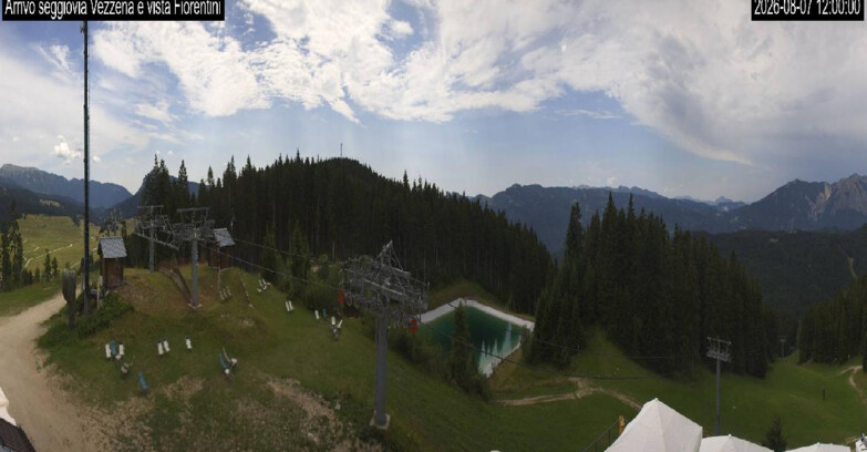 Webcam Lavarone Skigegiet - Laghetto Sessellift 