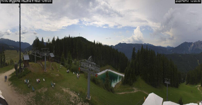Webcam Lavarone Skigegiet - Laghetto Sessellift 
