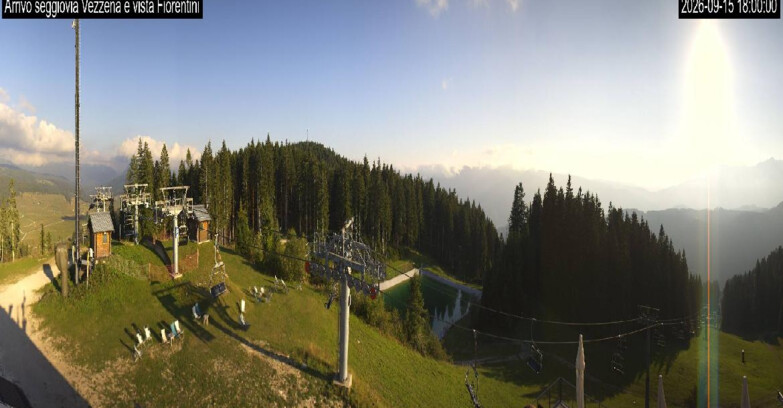 Webcam Lavarone - Chair lift Laghetto 
