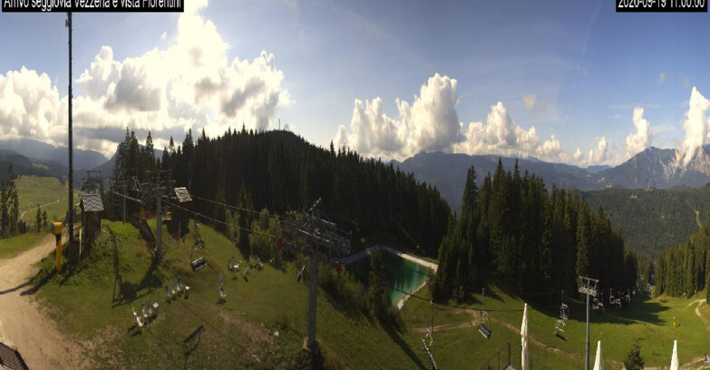 Webcam Ski Area Lavarone  - Chair lift Laghetto 