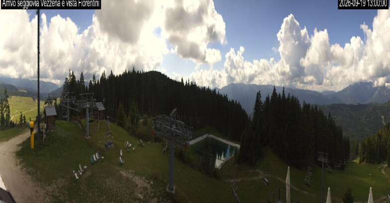 Webcam Ski Area Lavarone  - Chair lift Laghetto 