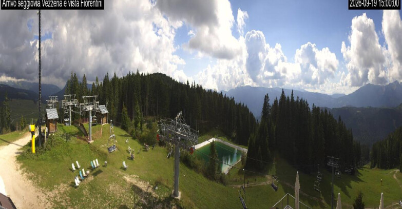 Webcam Ski Area Lavarone  - Chair lift Laghetto 