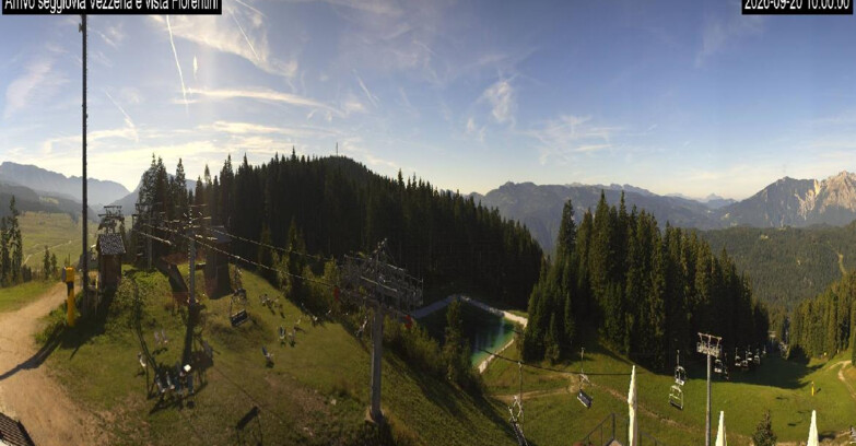 Webcam Ski area Lavarone - Arrivo seggiovia Laghetto