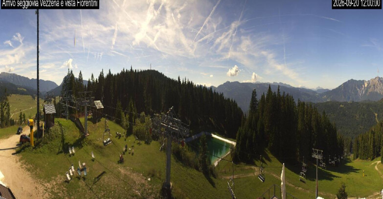 Webcam Ski area Lavarone - Arrivo seggiovia Laghetto
