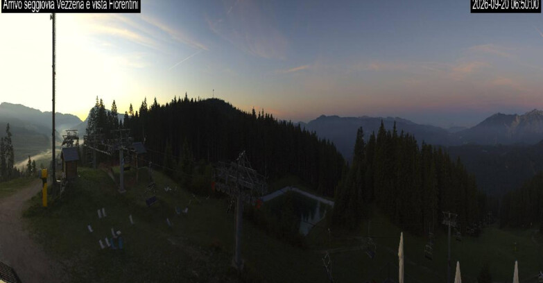 Webcam Ski area Lavarone - Arrivo seggiovia Laghetto