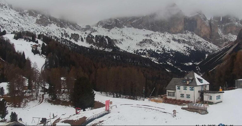 Webcam Vigo di Fassa-Pera-Ciampedìe - Vigo - Roda de Vael