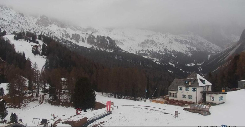 Webcam Vigo di Fassa-Pera-Ciampedìe - Vigo - Roda de Vael