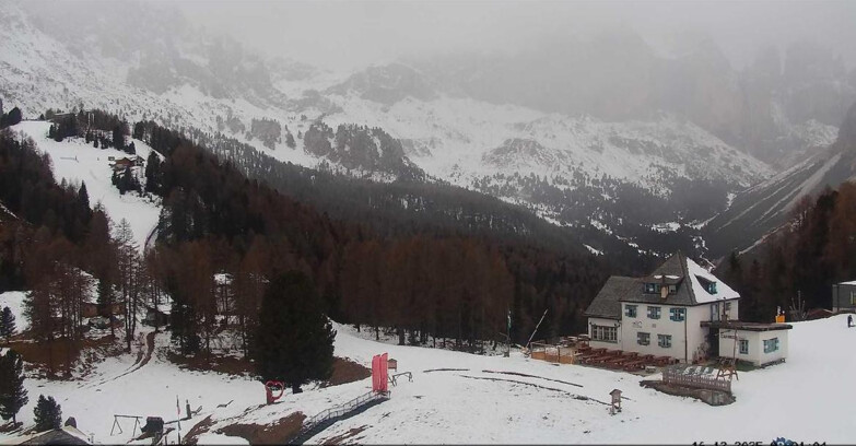 Webcam Vigo di Fassa-Pera-Ciampedìe - Vigo - Roda de Vael