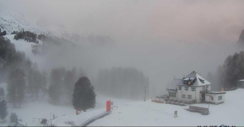 Webcam Vigo di Fassa-Pera-Ciampedìe - Vigo - Roda de Vael