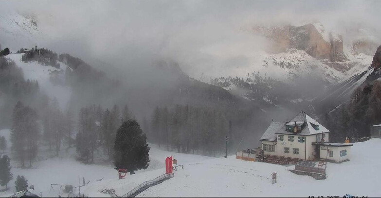 Webcam Vigo di Fassa-Pera-Ciampedìe - Vigo - Roda de Vael