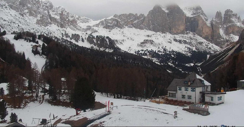 Webcam Vigo di Fassa-Pera-Ciampedìe - Vigo - Roda de Vael