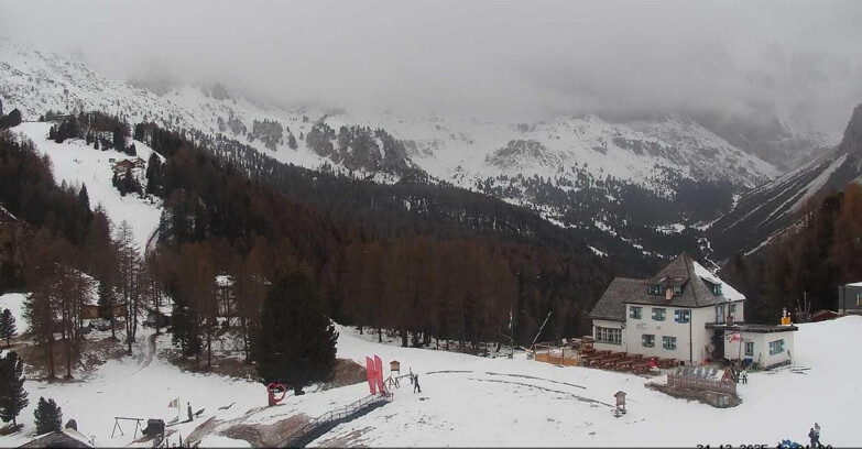 Webcam Vigo di Fassa-Pera-Ciampedìe - Vigo - Roda de Vael