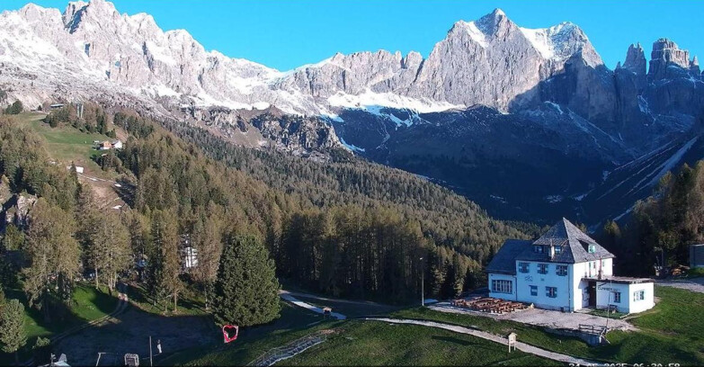 Webcam Vigo di Fassa-Pera-Ciampedìe - Vigo - Roda de Vael