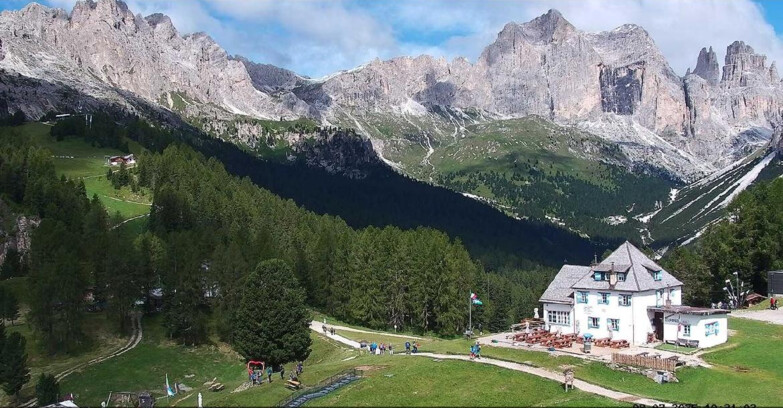Webcam Vigo di Fassa-Pera-Ciampedie - Vigo - Roda de Vael