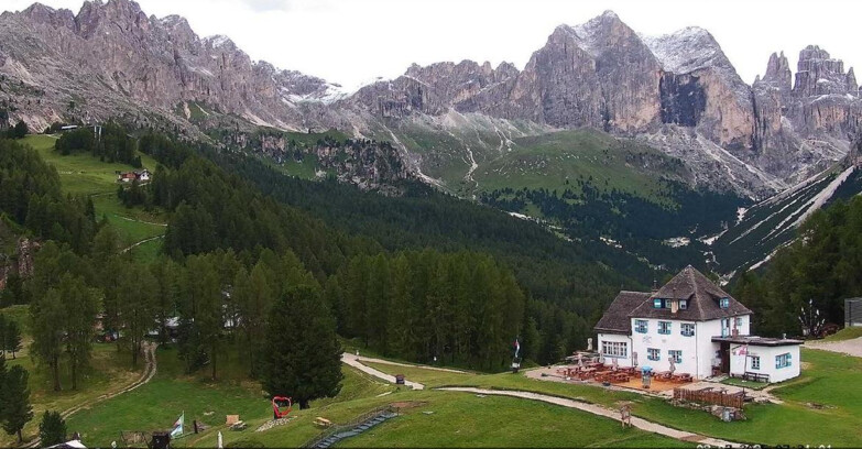 Webcam Vigo di Fassa-Pera-Ciampedie - Vigo - Roda de Vael