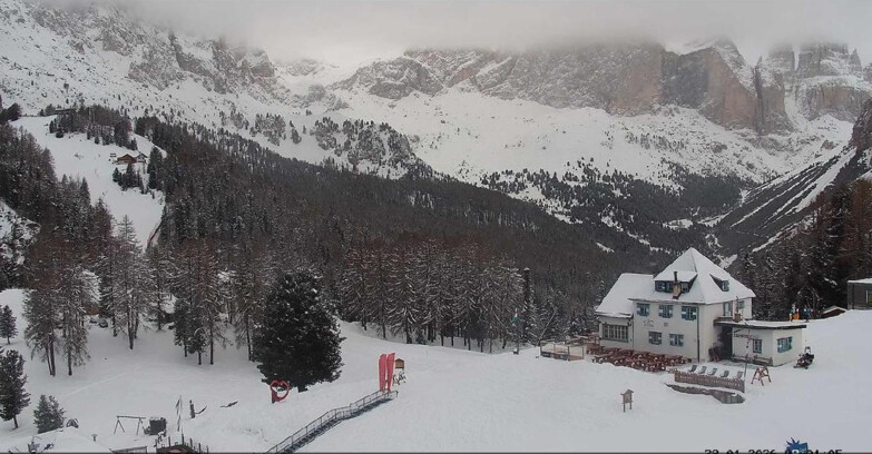 Webcam Vigo di Fassa-Pera-Ciampedìe - Vigo - Roda de Vael