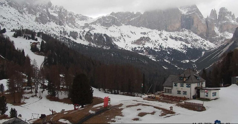 Webcam Vigo di Fassa-Pera-Ciampedìe - Vigo - Roda de Vael