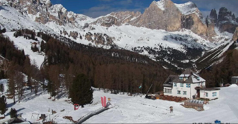 Webcam Vigo di Fassa-Pera-Ciampedie - Vigo - Roda de Vael