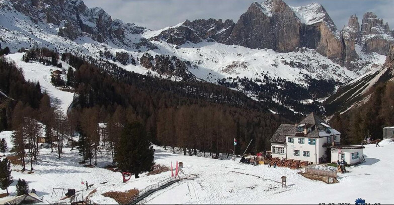 Webcam Vigo di Fassa-Pera-Ciampedie - Vigo - Roda de Vael