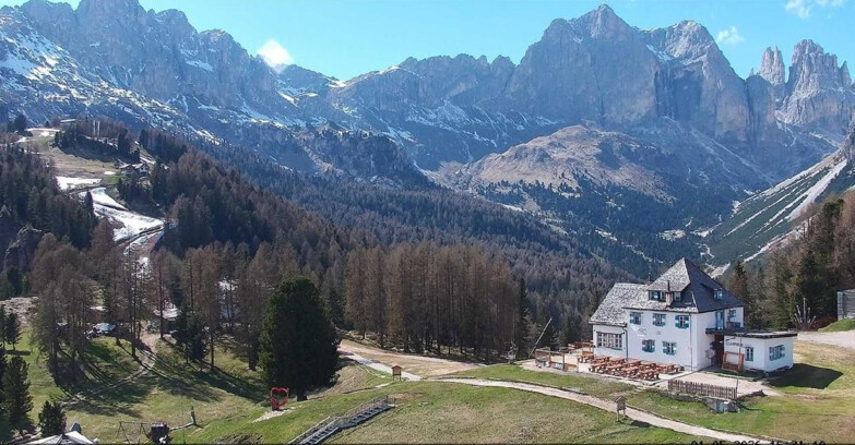 Webcam Vigo di Fassa-Pera-Ciampedìe - Vigo - Roda de Vael